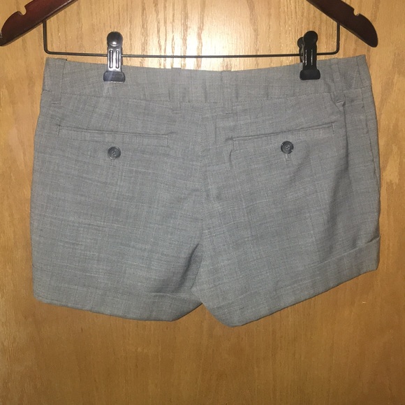 TALULA GREY DRESS SHORTS - Picture 4 of 4